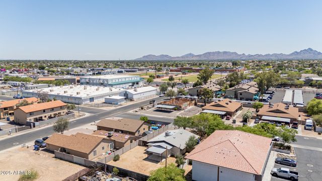 2936 E BECK Lane, Phoenix, AZ 85032