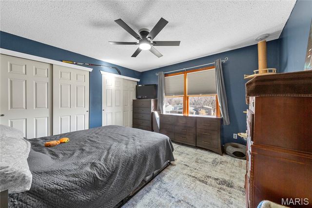 4088 Carol Park Road, House Springs, MO 63051