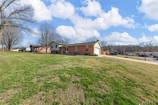 4088 Carol Park Road, House Springs, MO 63051