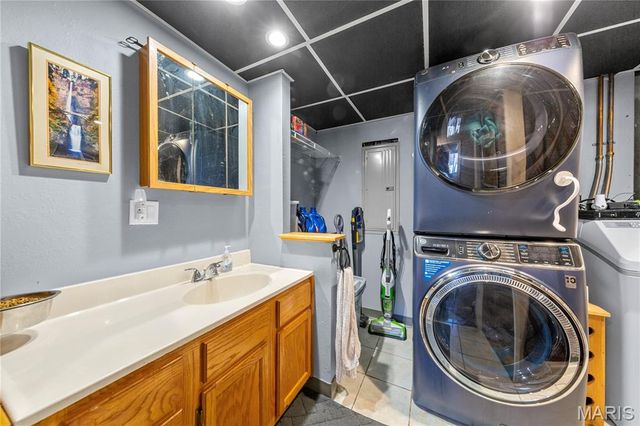 4088 Carol Park Road, House Springs, MO 63051