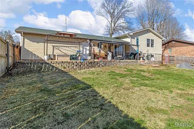4088 Carol Park Road, House Springs, MO 63051