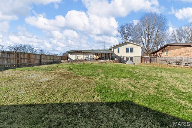 4088 Carol Park Road, House Springs, MO 63051