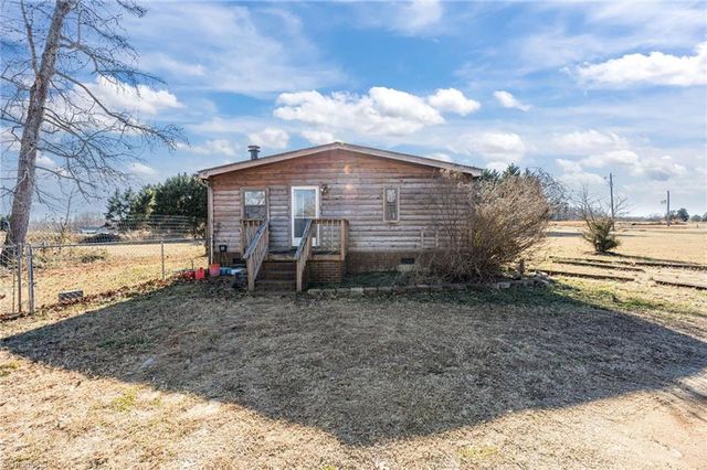 5214 Liberty Grove Road, Liberty, NC 27298