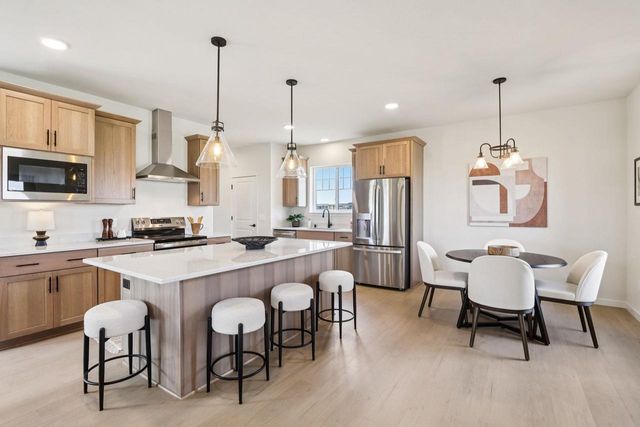 6637 Redpoll Road, Middleton, WI 53562