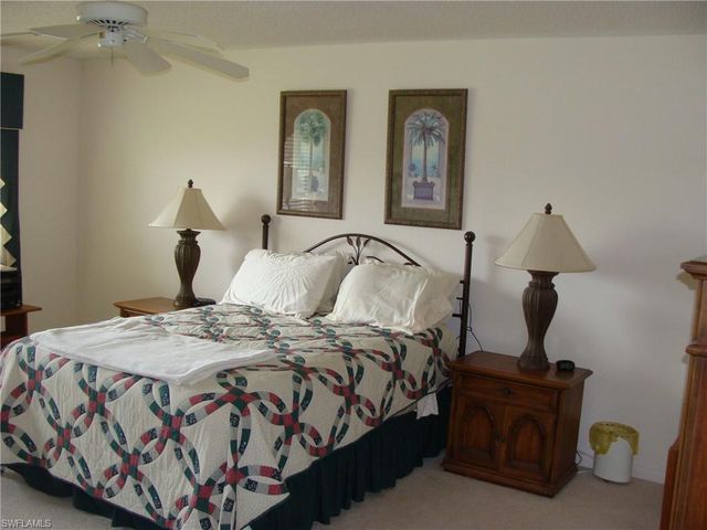 135 Quails Nest RD 4, Naples, FL 34112