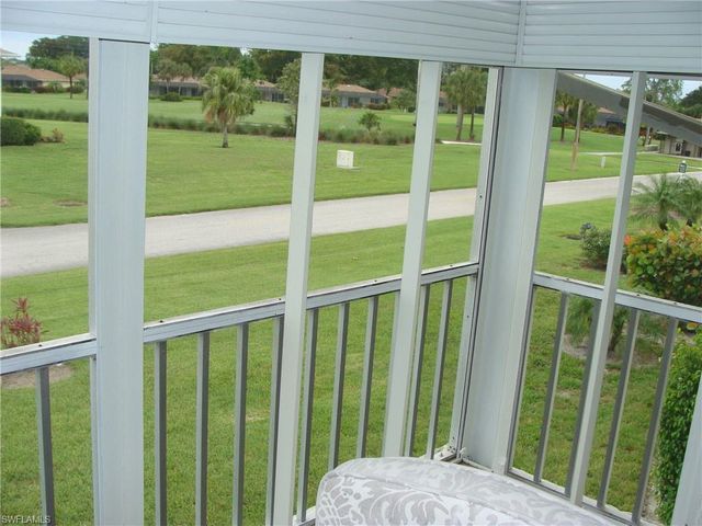 135 Quails Nest RD 4, Naples, FL 34112