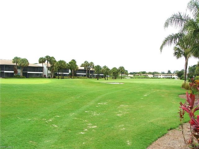 135 Quails Nest RD 4, Naples, FL 34112