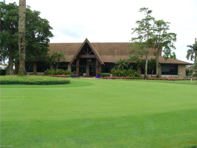 135 Quails Nest RD 4, Naples, FL 34112
