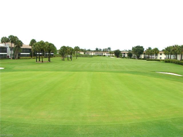 135 Quails Nest RD 4, Naples, FL 34112