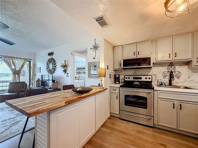 574 ORANGE DRIVE 78, Altamonte Springs, FL 32701