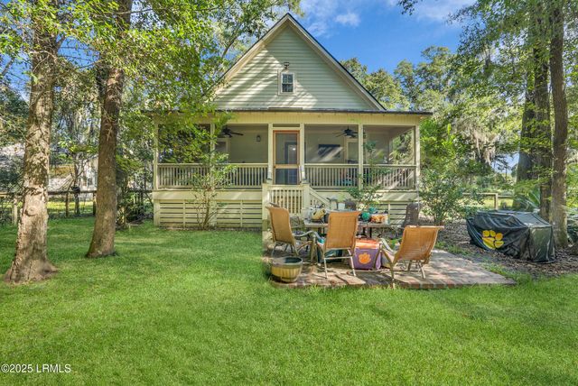 576 Mccormack Avenue, Ridgeland, SC 29936