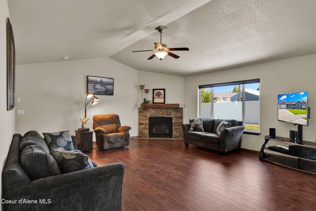 855 W Walson CT, Post Falls, ID 83854