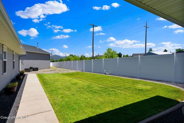 855 W Walson CT, Post Falls, ID 83854