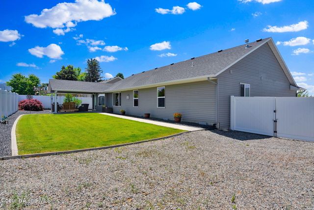 855 W Walson CT, Post Falls, ID 83854