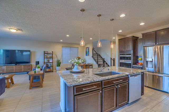 3038 Shannon Lane NE, Rio Rancho, NM 87144