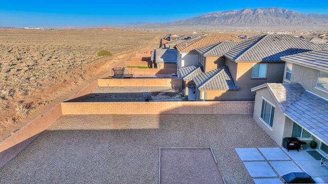 3038 Shannon Lane NE, Rio Rancho, NM 87144