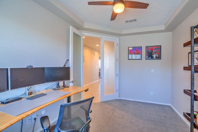 3038 Shannon Lane NE, Rio Rancho, NM 87144