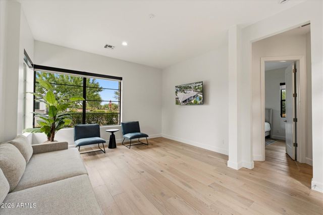 2675 E HUMMINGBIRD Way, Gilbert, AZ 85297