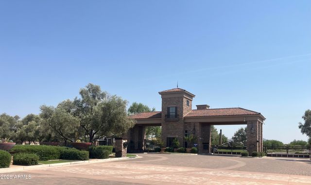 2675 E HUMMINGBIRD Way, Gilbert, AZ 85297