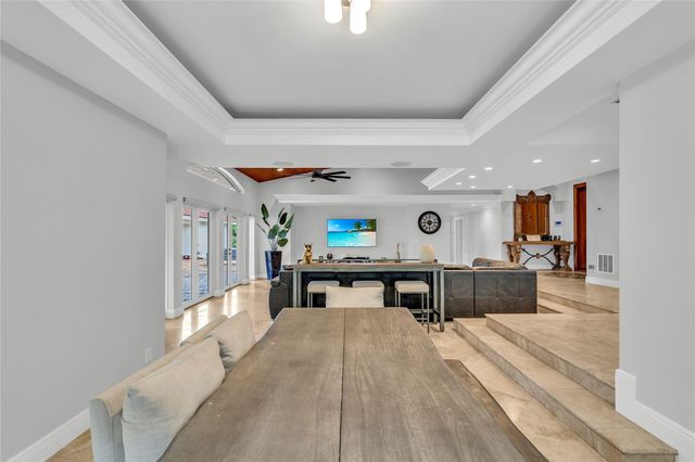 5963 NW 75th Way, Parkland, FL 33067