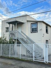 2160 SW 17th St 2162, Miami, FL 33145