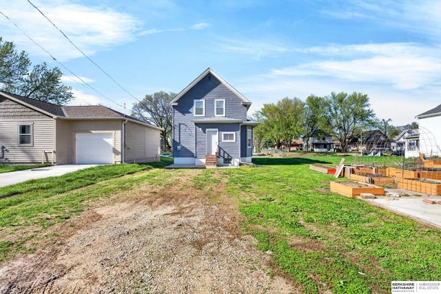 2605 Fort Street, Omaha, NE 68111