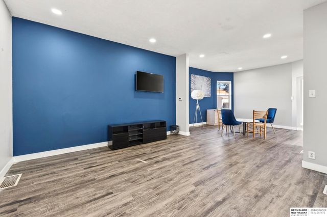 2605 Fort Street, Omaha, NE 68111