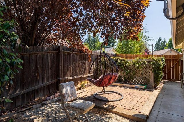 2496 Deena Ct, Placerville, CA 95667