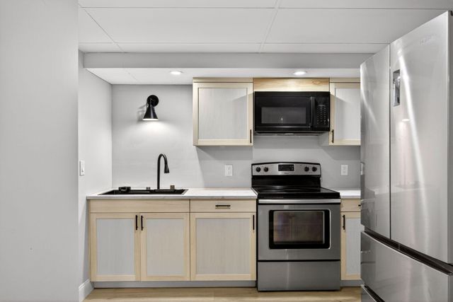 111 Spring Brook Road, Wellfleet, MA 02667
