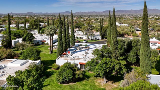 711 W Las Lomitas Road, Tucson, AZ 85704