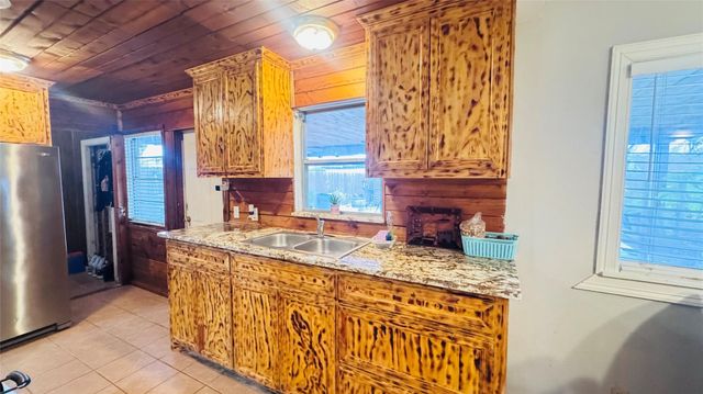 1205 Hector Avenue, Pasadena, TX 77502