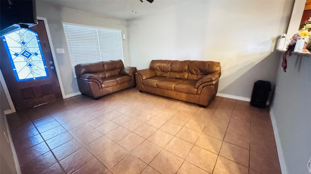 1205 Hector Avenue, Pasadena, TX 77502