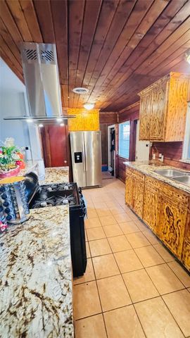 1205 Hector Avenue, Pasadena, TX 77502