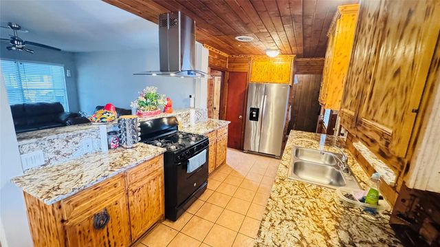 1205 Hector Avenue, Pasadena, TX 77502