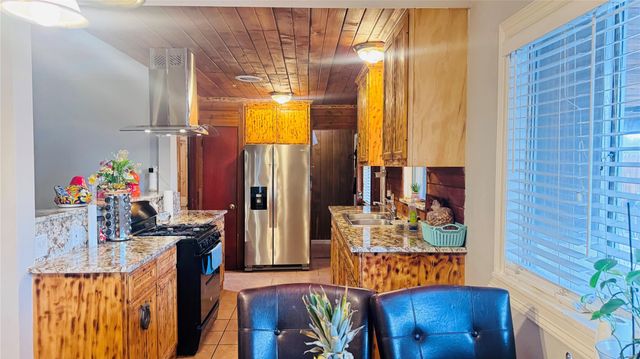 1205 Hector Avenue, Pasadena, TX 77502