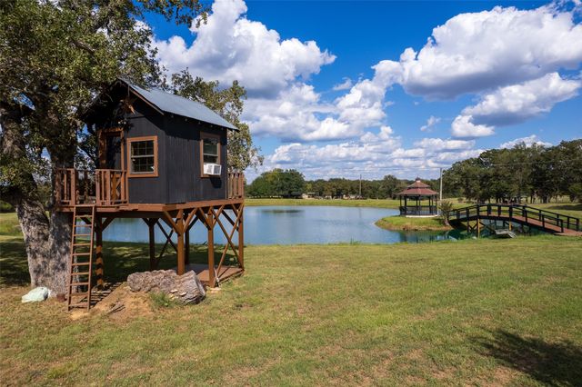 3551 NW County Road 1018, Mount Vernon, TX 75457