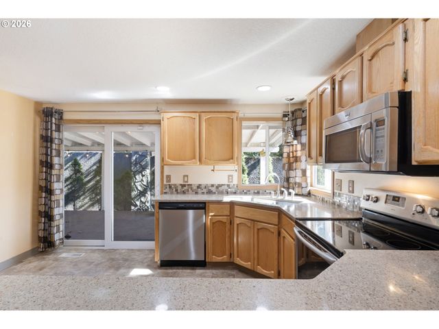 1821 Se 191ST Pl, Vancouver, WA 98683