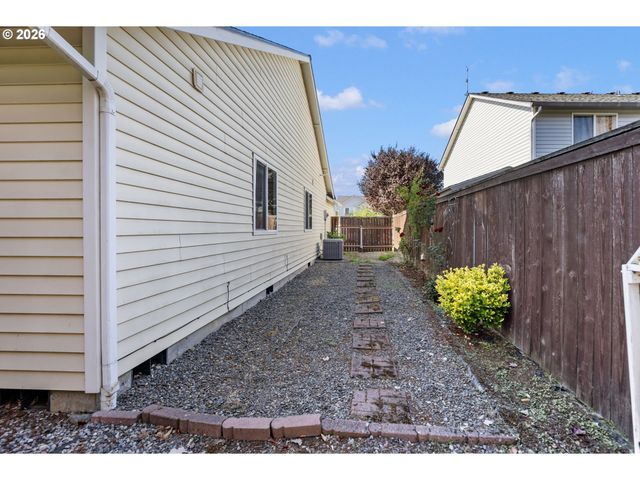 1821 Se 191ST Pl, Vancouver, WA 98683