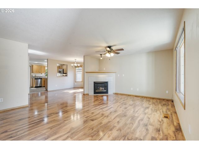 1821 Se 191ST Pl, Vancouver, WA 98683
