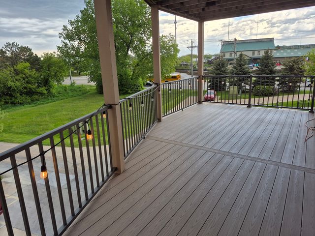 3120 Holiday Court 7, Bettendorf, IA 52722