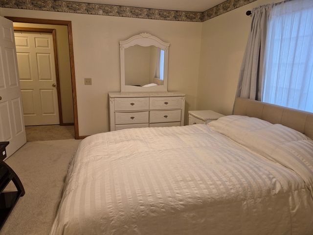 3120 Holiday Court 7, Bettendorf, IA 52722