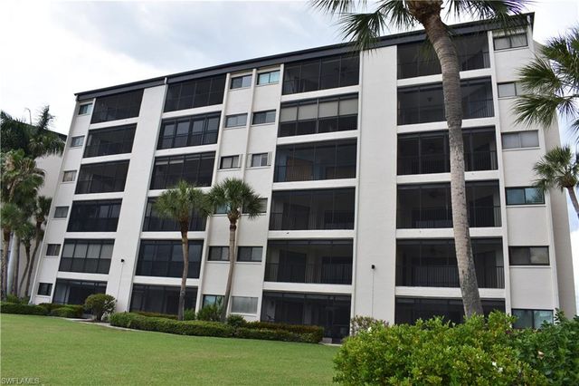 3462 Hancock Bridge PKWY 242, North Fort Myers, FL 33903