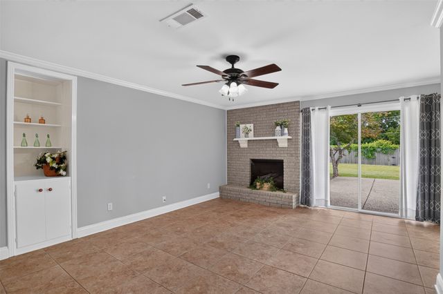 6327 Sand Beach Boulevard, Shreveport, LA 71105