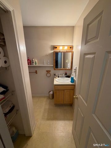 63 Glade Street B3, West Haven, CT 06516