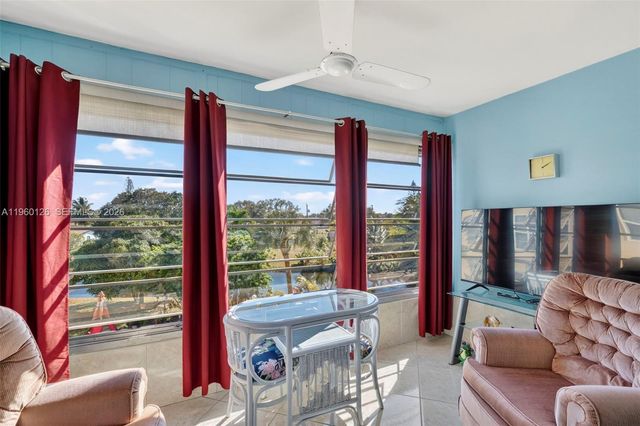 2901 NW 46th Avenue 306, Lauderdale Lakes, FL 33313