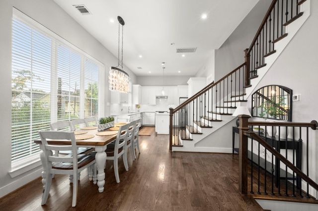 1041 W 17th Street, Houston, TX 77008