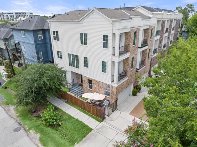 1041 W 17th Street, Houston, TX 77008