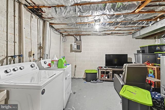 9220 WOODCREEK COURT, Parkville, MD 21234