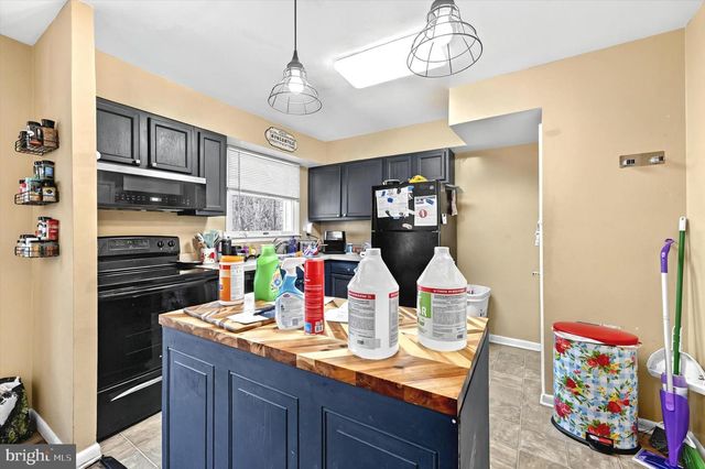9220 WOODCREEK COURT, Parkville, MD 21234