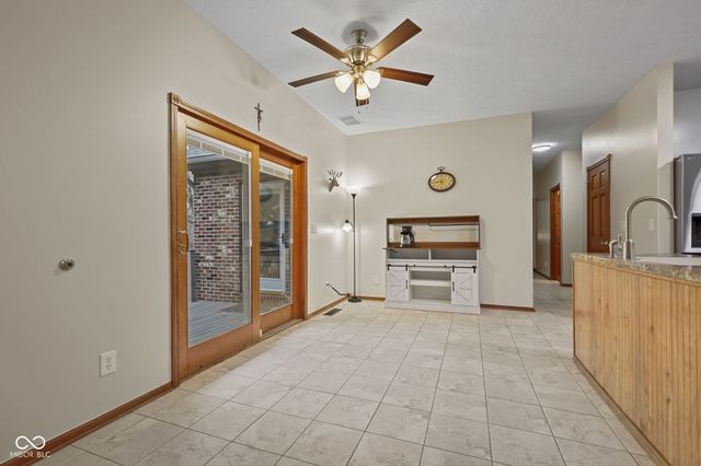 520 Denny Drive, Mooresville, IN 46158